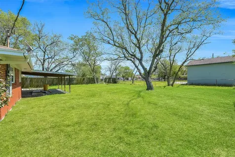 1913 41st Avenue N Texas City TX 77590