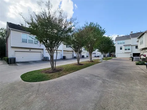 3010 La Branch Street Houston TX 77004