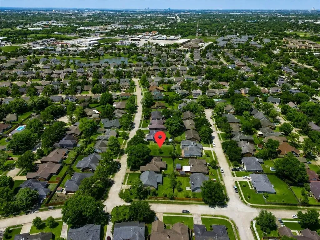 2310 Hartman Drive Sugar Land TX 77478
