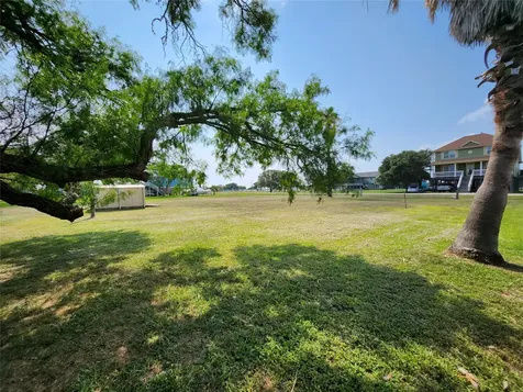 Lot 633-634 Swallow Drive Palacios TX 77465