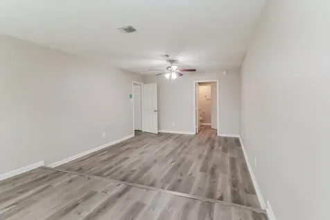 7327 Shady Vale Lane Houston TX 77040