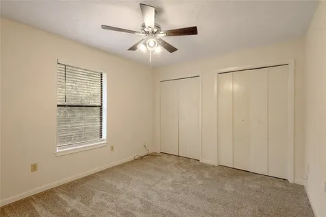 138 Summer Place B Huntsville TX 77340
