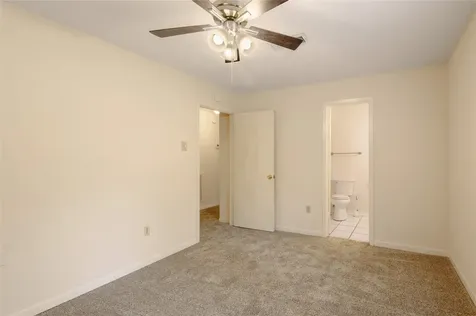 138 Summer Place B Huntsville TX 77340