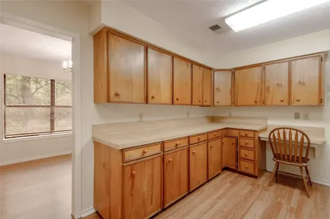 138 Summer Place B Huntsville TX 77340
