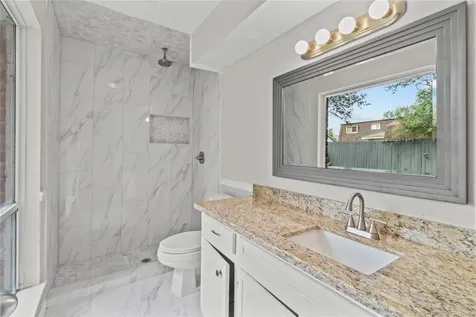 239 Andorra Lane Houston TX 77015