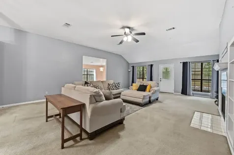 3309 Thornwood Way Huntsville TX 77340