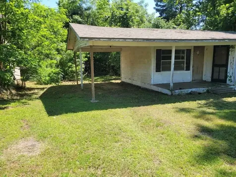 343 NW Martin Luther King Drive De Kalb TX 75559