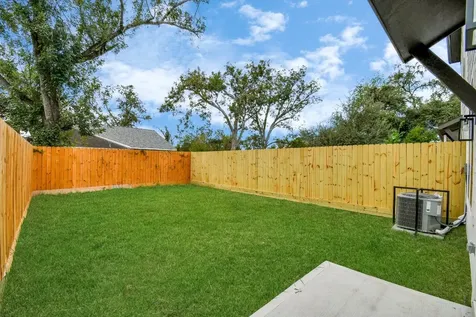 2610 Vance Street Houston TX 77093