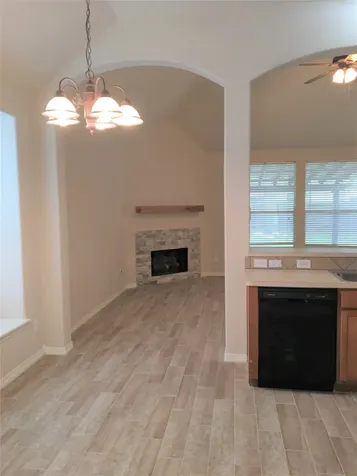 2214 Valley View Crossing Conroe TX 77304