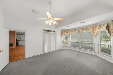 2910 Chaucer Drive Montgomery TX 77356