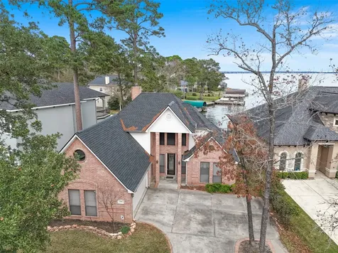 2910 Chaucer Drive Montgomery TX 77356