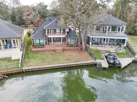 2910 Chaucer Drive Montgomery TX 77356