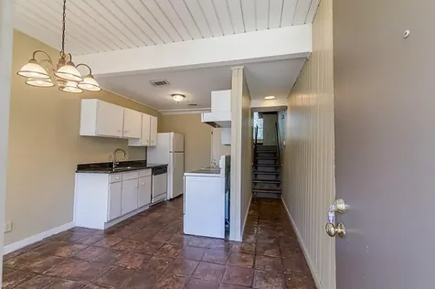 14 Lakeway Street Conroe TX 77304