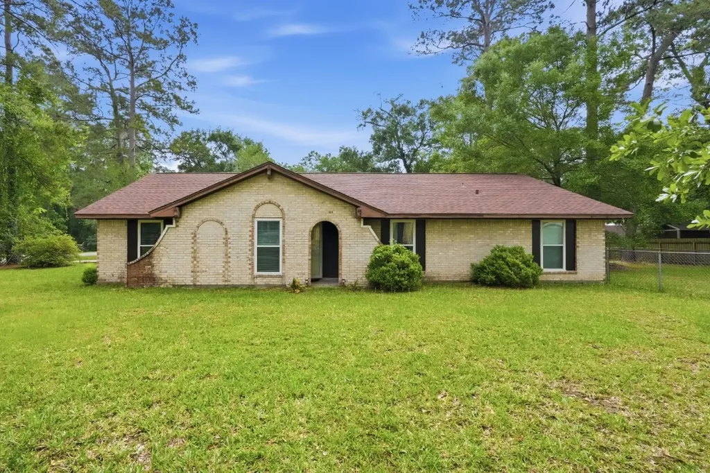 1200 Williams Street Cleveland TX 77327