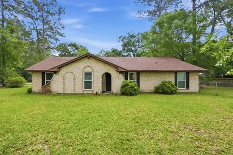 1200 Williams Street Cleveland TX 77327