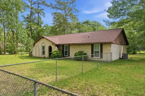 1200 Williams Street Cleveland TX 77327