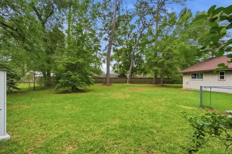 1200 Williams Street Cleveland TX 77327