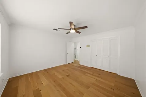 2219 Nantucket Drive Houston TX 77057
