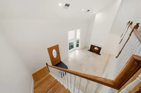 2219 Nantucket Drive Houston TX 77057
