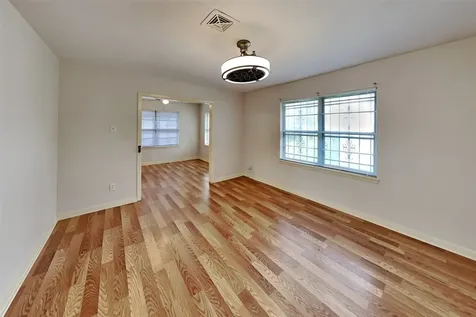 4310 Boynton Drive Houston TX 77045