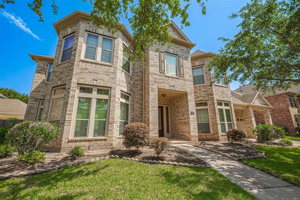 7611 Herndon Place Sugar Land TX 77479
