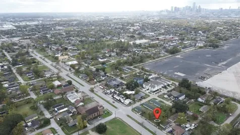 2409 Lockwood Drive Houston TX 77020