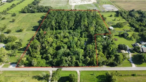 4925 County Road 435 Alvin TX 77511
