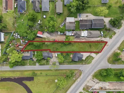 5303 Bennington Street Houston TX 77028