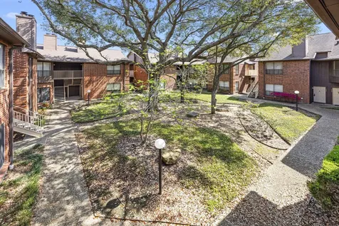 3100 Walnut Bend Lane 120 Houston TX 77042