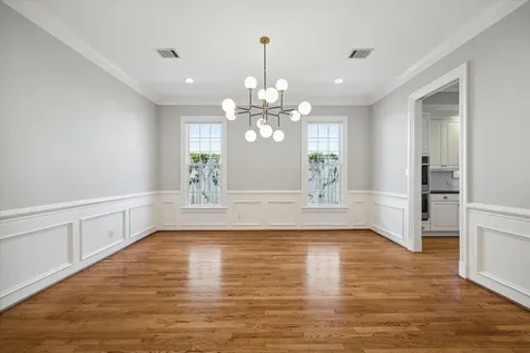 6433 Sewanee Avenue Houston TX 77005