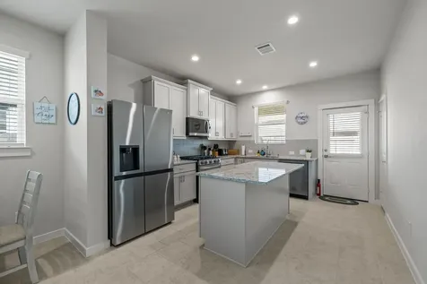 1217 Red Hills Drive Rosharon TX 77583
