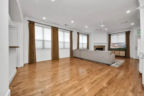 1402 Wentworth Street Houston TX 77004