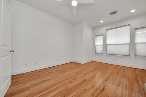 1402 Wentworth Street Houston TX 77004