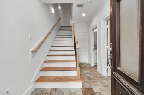 1402 Wentworth Street Houston TX 77004