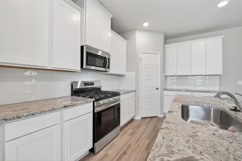 2107 Spring Hollow Drive Baytown TX 77521