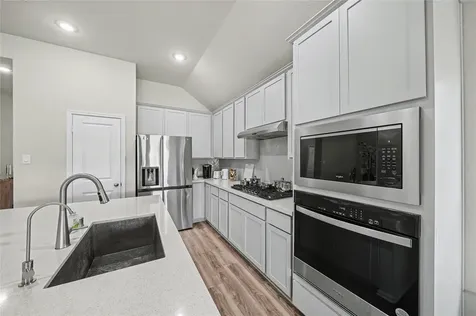 26006 Golden Dawn Trail Richmond TX 77406