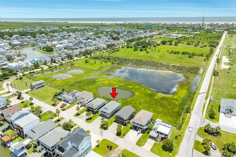 13817 Doubloon Avenue Galveston TX 77554