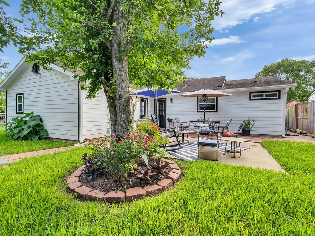 10309 Chesterfield Drive Houston TX 77051