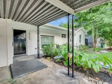 10309 Chesterfield Drive Houston TX 77051