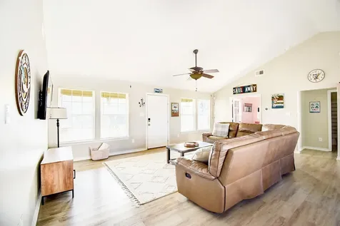 906 Meynig Drive Crystal Beach TX 77650