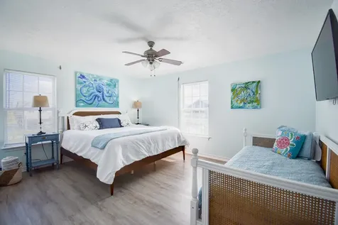 906 Meynig Drive Crystal Beach TX 77650
