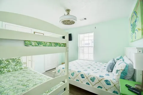 906 Meynig Drive Crystal Beach TX 77650