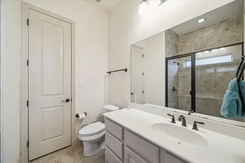 6007 Abercombie Lane Sugar Land TX 77479