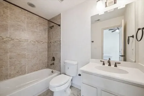 6007 Abercombie Lane Sugar Land TX 77479