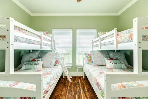 25222 Intrepid Lane Galveston TX 77554