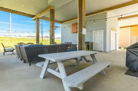 25222 Intrepid Lane Galveston TX 77554