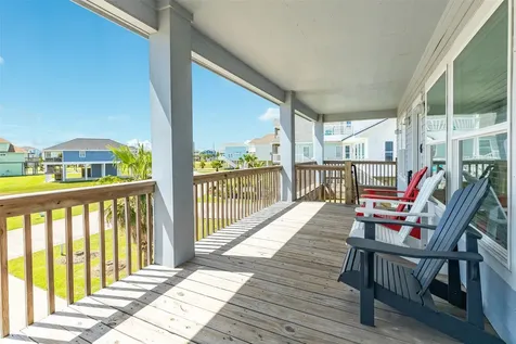 25222 Intrepid Lane Galveston TX 77554