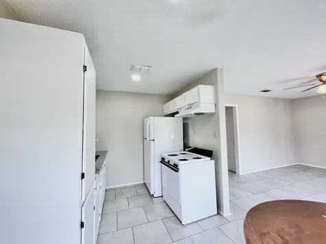 3021 Sycamore Avenue 8 Bay City TX 77414