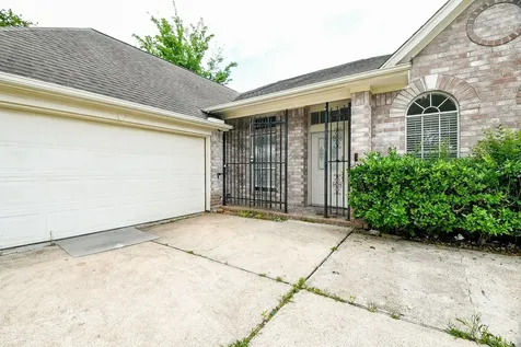 7915 Quail Meadow Drive Houston TX 77071