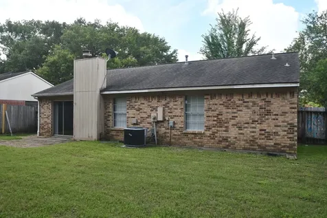 2411 Country Place Drive Richmond TX 77406